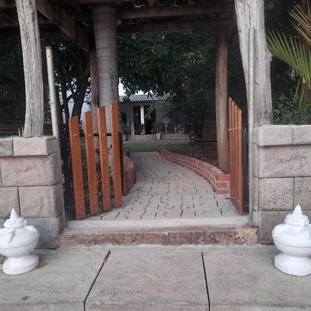 Shashin Lake Resort Dambulla Kültér fotó