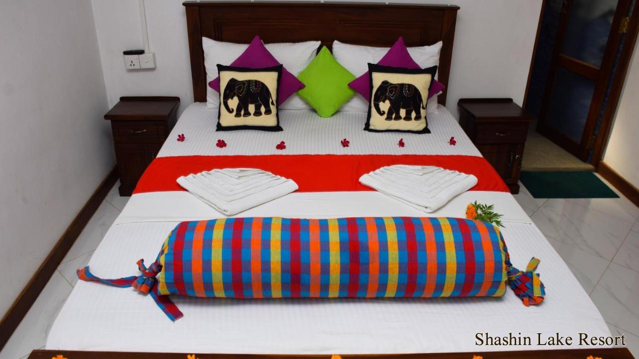 Shashin Lake Resort Dambulla Kültér fotó