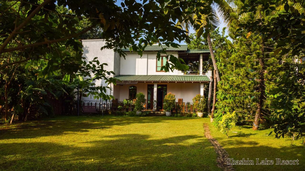 Shashin Lake Resort Dambulla Kültér fotó